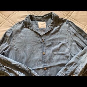 Lightweight denim shirt from American Eagle.
